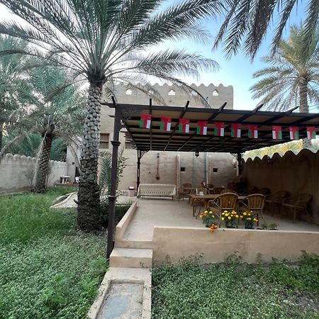 Mall Aldakhil House Al Ḩamrāʼ 外观 照片