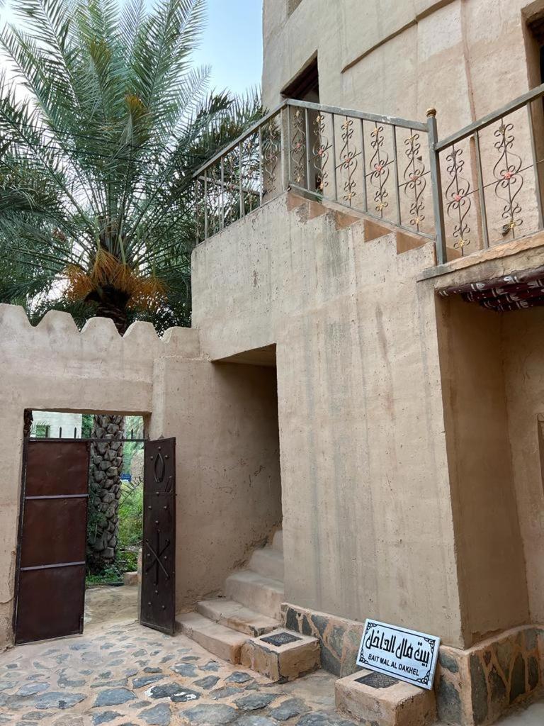 Mall Aldakhil House Al Ḩamrāʼ 外观 照片