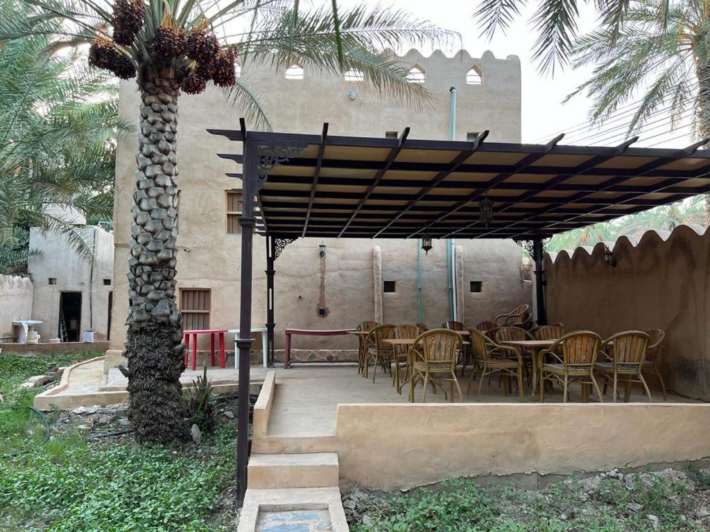 Mall Aldakhil House Al Ḩamrāʼ 外观 照片